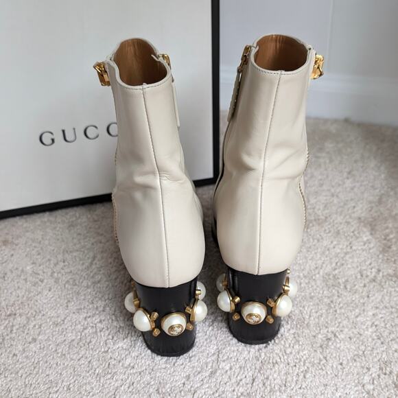 Gucci Marmont White Leather Logo Pearl Heel Embellished Ankle Boots, size US 8.5 - Picture 5 of 11